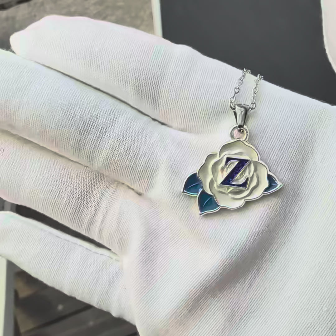 ZPHIB White Rose Necklace