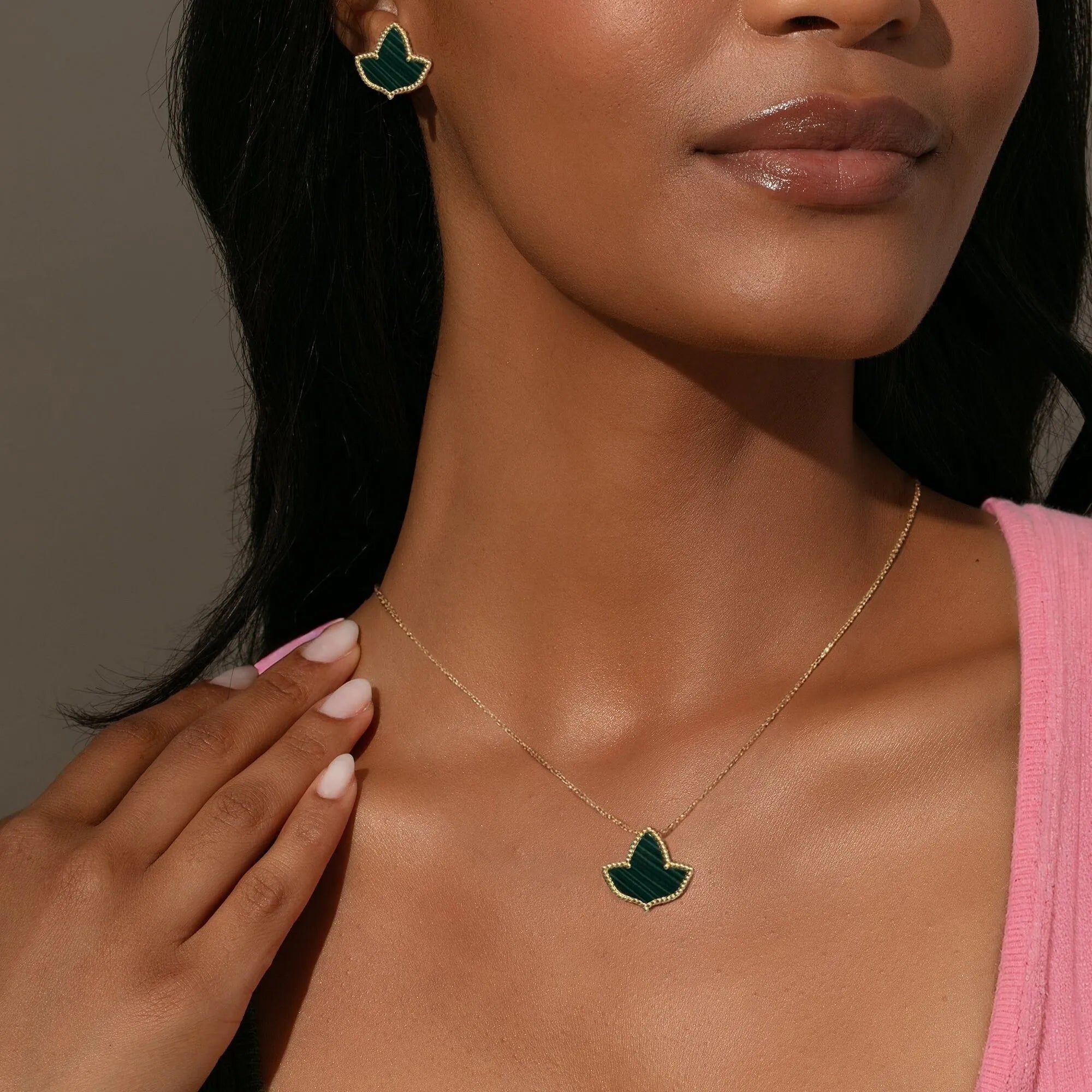 Sterling Silver Malachite Ivy Necklace - Gratia Pearl