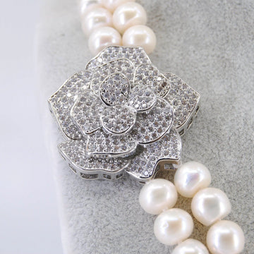 White Rose Natural Pearl Necklace - Gratia Pearl