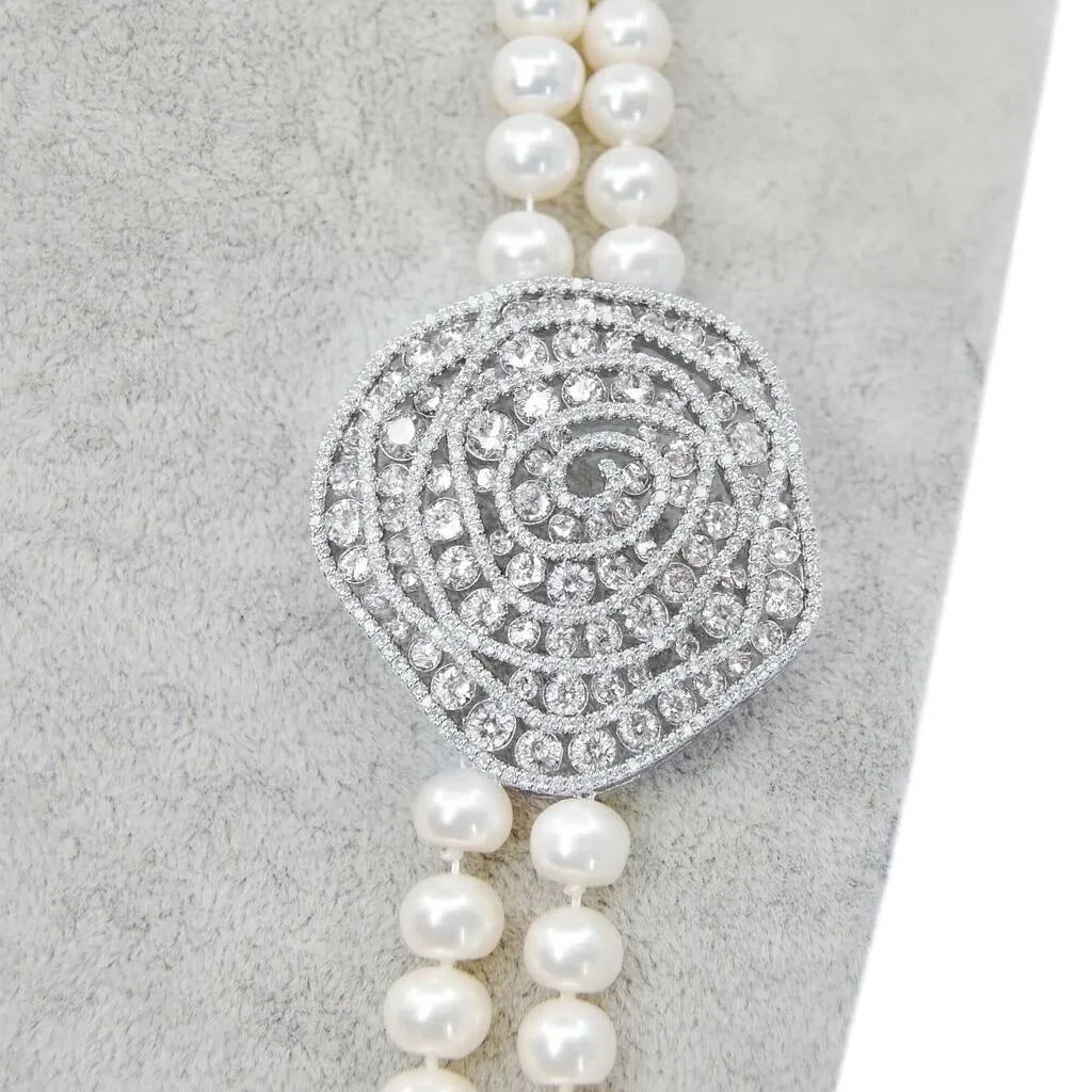 White Rose Freshwater Pearl necklace