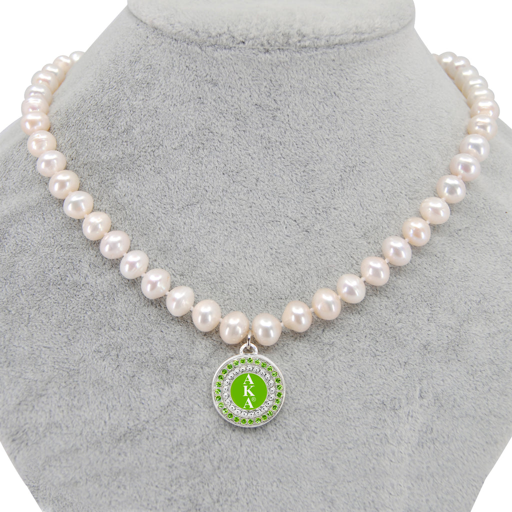 AKA Green Round Charm Pearl Necklace