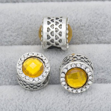 Radiant Charm in Gold - Gratia Pearl